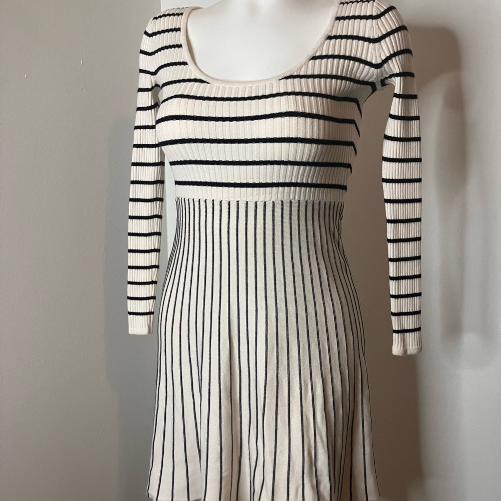 Guess Ribbed Knit Striped Long Sleeve Dress in Black and Cream